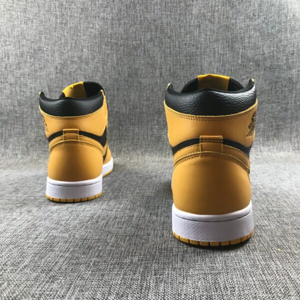 AJ1-Mustard-Black-9.jpeg