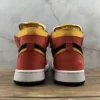 AJ1-Zoom-Red-Golden-4.webp