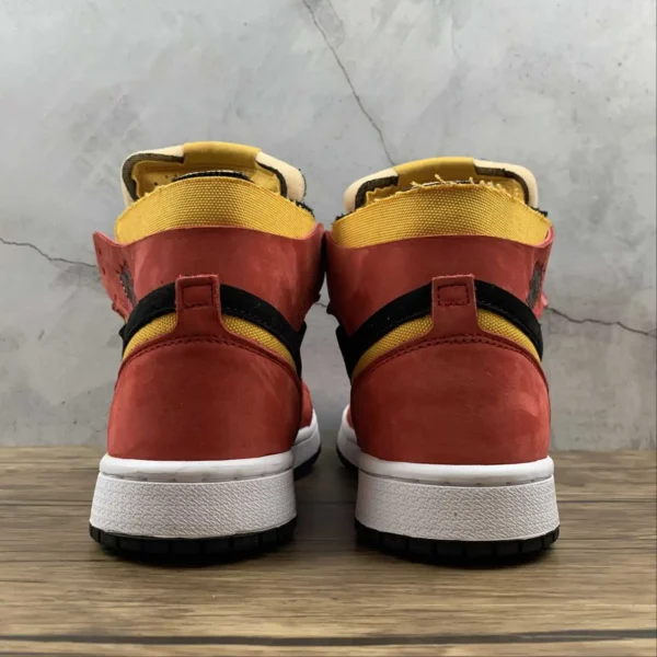 AJ1-Zoom-Red-Golden-4.webp