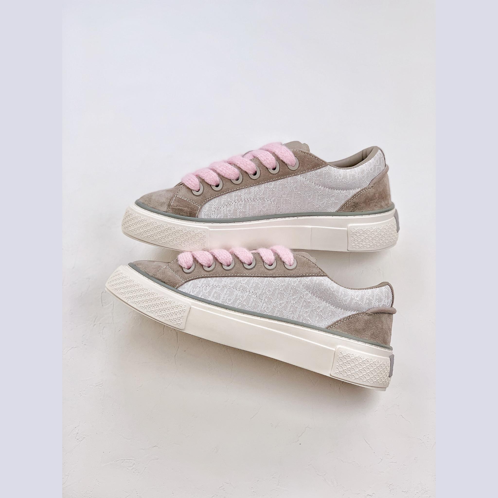 Dior-B33-Sneaker-Grey-White-Oblique-Jacquard-1-1.jpg