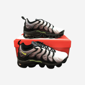 VAPORMAX-PLUS-Grey-White.png